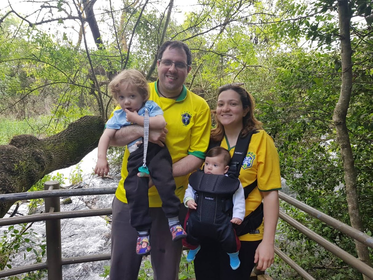 Fernanda com sua família em Israel